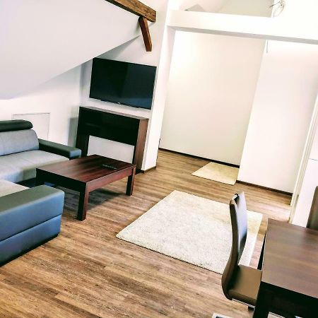 Aparthotel - Stadtvilla Premium ชไวน์ฟอร์ท ภายนอก รูปภาพ